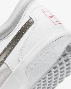 Nike Court Zoom Lite 3 Cream- Tennis Shoe -Tennis Shop 4460e726 0aca 46c7 a4f5 fe2ca5635483