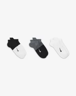 Nike Everyday Plus Lightweight Socks 3 Pack -Tennis Shop 873c8f08 1baa 4281 b8a1 b0e3f75dd8fb